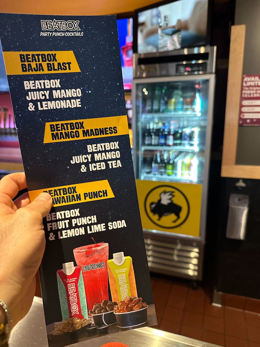 This is not a drill. We in all <a href="/BWWings/">Buffalo Wild Wings</a> in CA &amp; AZ. Garlic parm and BeatBox 🤤lets gooooo