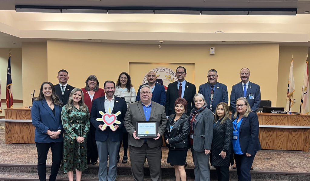 Our SHAC was pleased to recognize @ElPasoChildrens at today’s Board meeting for their wonderful partnership and support toward our council. @SocorroISD