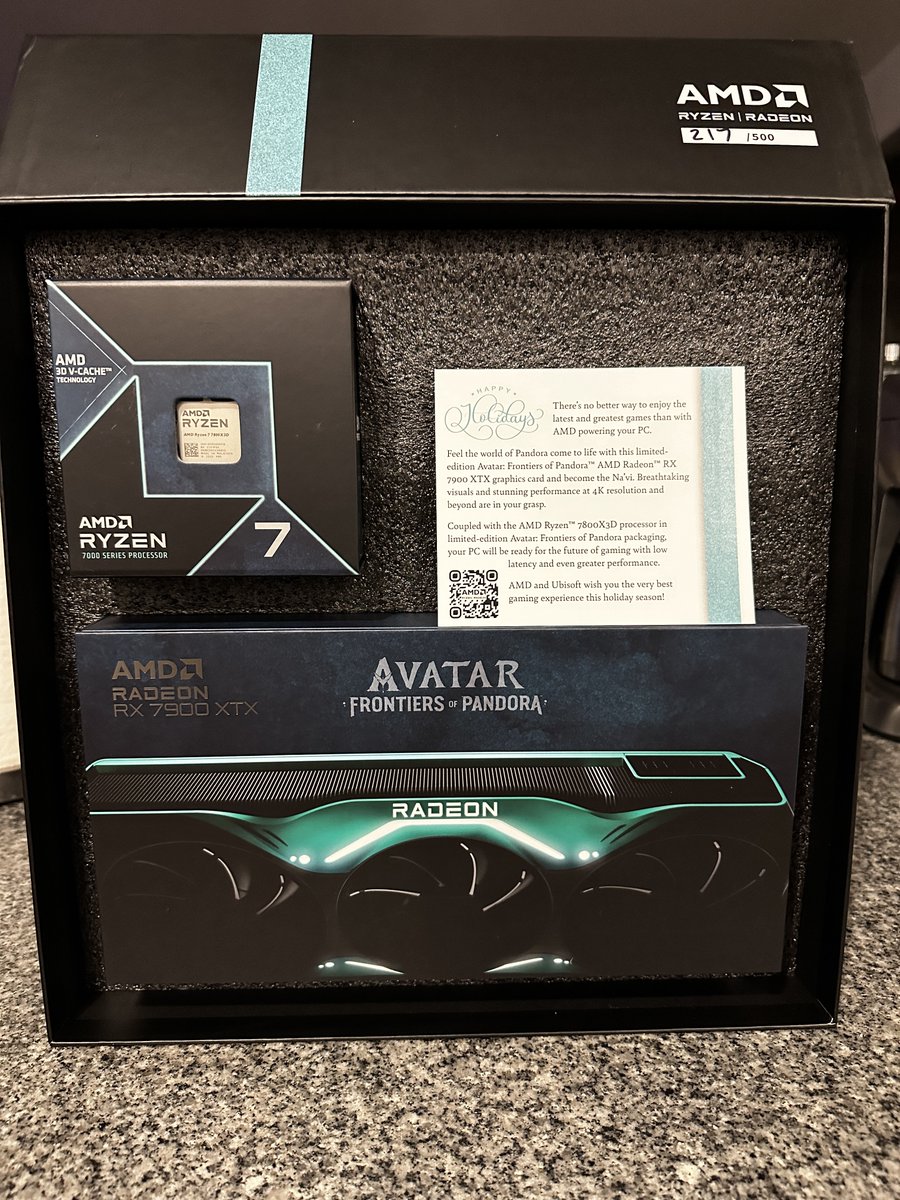 Hammers Up to @AMD @AMDGaming for this awesome bundle to celebrate the release of @AvatarFrontiers! We will be giving away a few of these this month starting with RIPS on Saturday! Towelclaus coming in hot! #AMDPartner #AvatarOnAMD