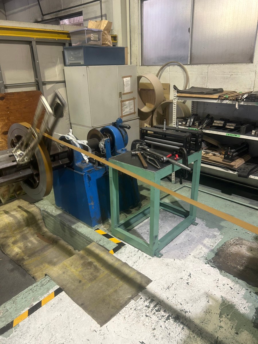 TetsukoToho's tweet photo. 先日当社でカラーコイルの加工を行いました！

ロスは2mmと非常に少ないながらもしっかりと加工できました！

当社ではカラーコイルの加工も行っております！
ぜびお問い合わせください。

#東邦鋼業 #金属加工 #鋼材 #鉄板 #ZAM #SGCC #SECC #SPHC #SPCC-SD #溶融亜鉛めっき鋼板 #ヒシメタル #コイル #フープ #スリット #順送プレス #カラーコイル