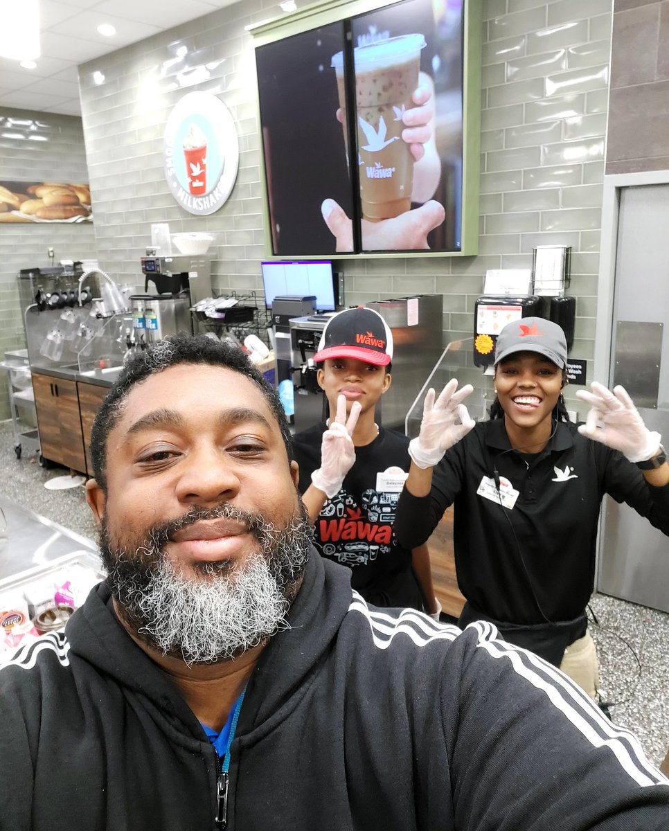 Site visits don't always happen during school hours. Sometimes you need to order a specially made coffee from your students. Got a chance to check out 2 of my interns last night. @overleahs #OHS #WBL #BCPSCTE