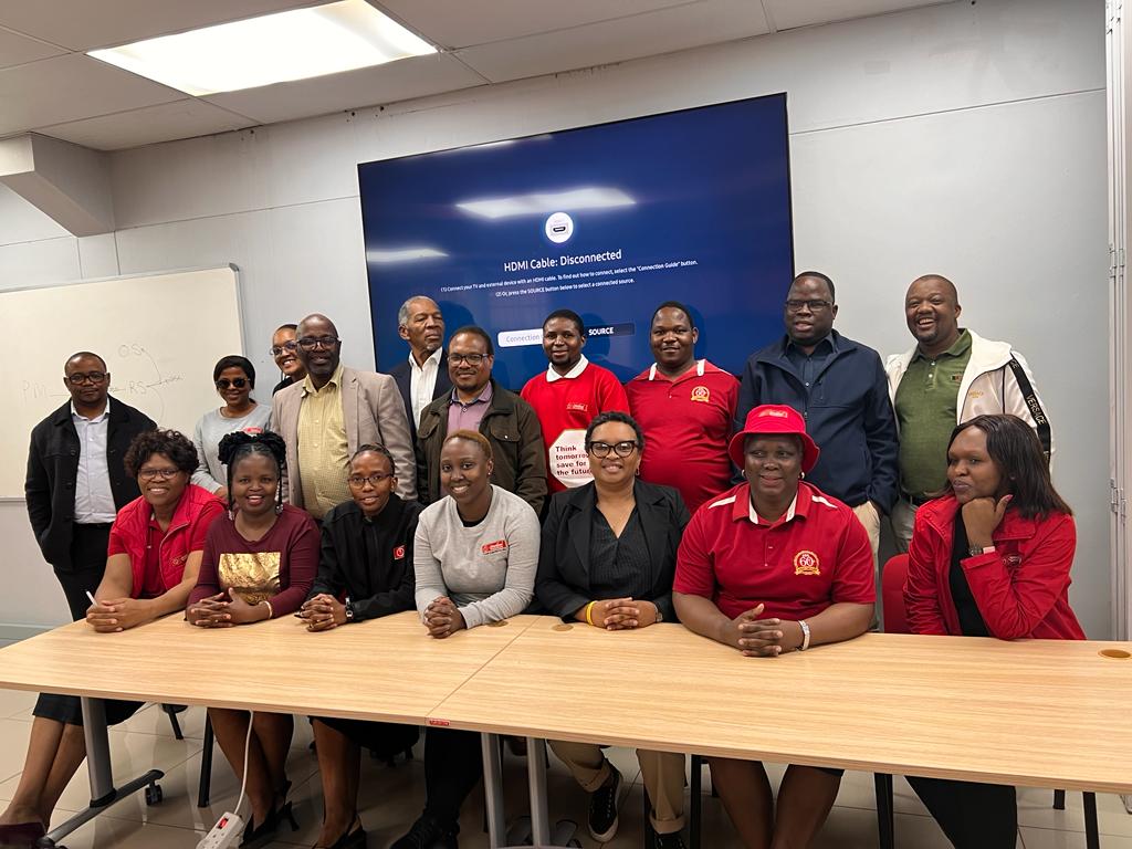 JBHConsultancy's tweet image. Earlier this month we honored  an invitation from @SBSswaziland to conduct a Finance For Non-Finance workshop. 

Guest Facilitators included 

1. Mr E Ndlangamandla- Prevous CONGO Director 
2. Mr B Macwele- Previous Shell CEO 

#jbh #creatingwealthforyou #consulting