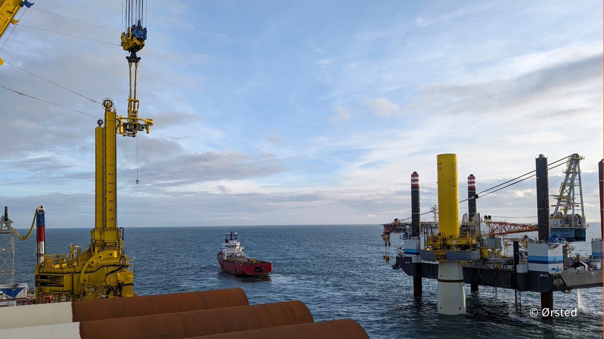 covestro's tweet image. Congratulations @Orsted on the successful installation of Borkum Riffgrund 3, the largest offshore wind farm in Germany! 👏 This milestone is a leap forward in Germany&apos;s #energy transition. Renewable energy plays a crucial role in creating a #FullyCircular future. ♻