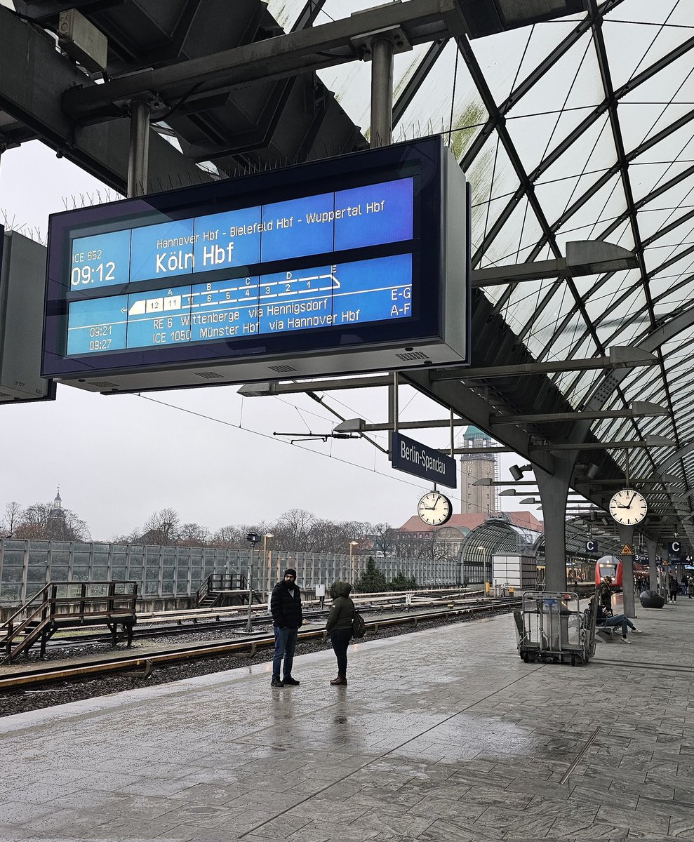 Mori🌻 tweet media