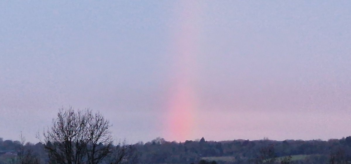 Nice to see a rainbow early doors  #newhill #FarthingDowns #OldCoulsdon #winter