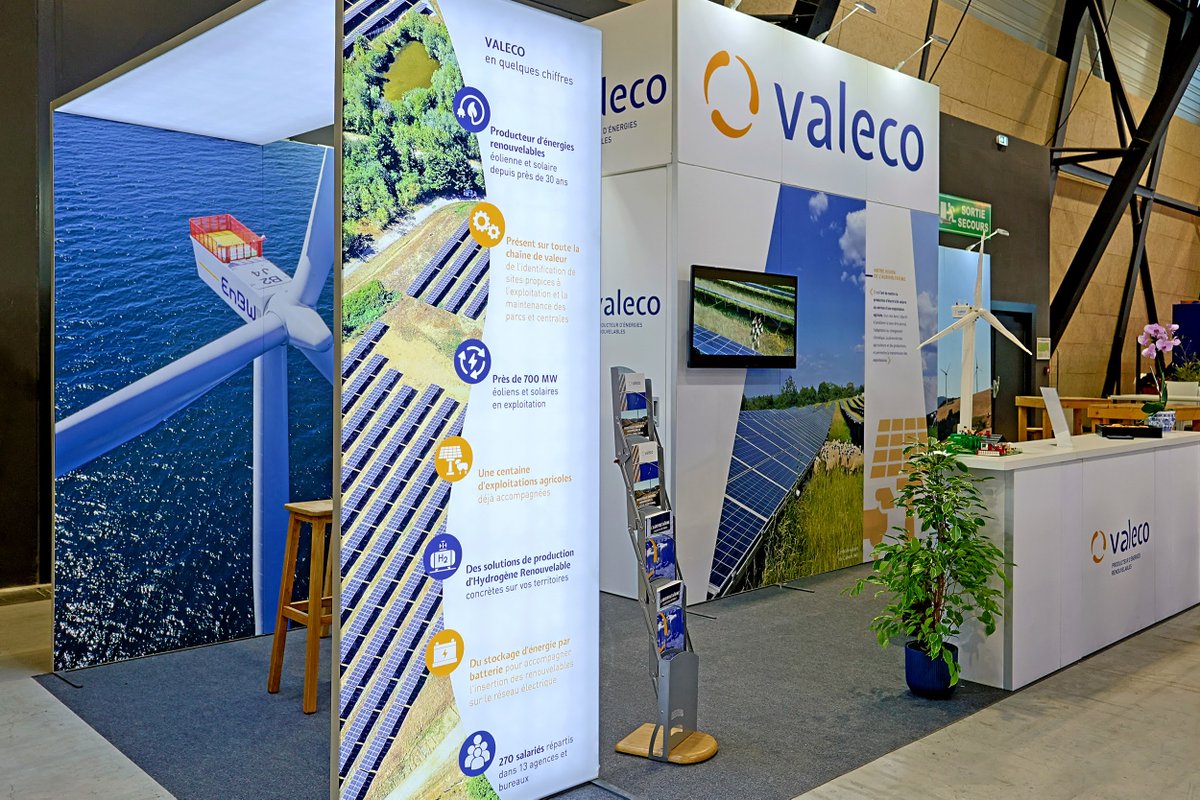adequatexpo's tweet image. @GROUPEVALECO nous a fait à nouveau confiance pour @Energaia_ , forum des énergies renouvelables.
Arche lumineuse, #cloisons interchangeables, luminaires et #écranLED, mobilier et #comptoir d’accueil : tout pour un salon réussi, des visiteurs satisfaits et une 🌍 préservée !