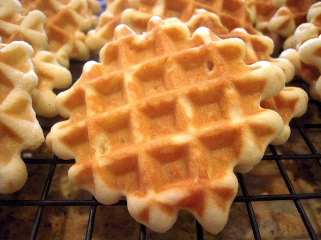 A Christmas cookie exchange! See recipes revealed by your favorite authors. I share our family's recipe: Gallettes.