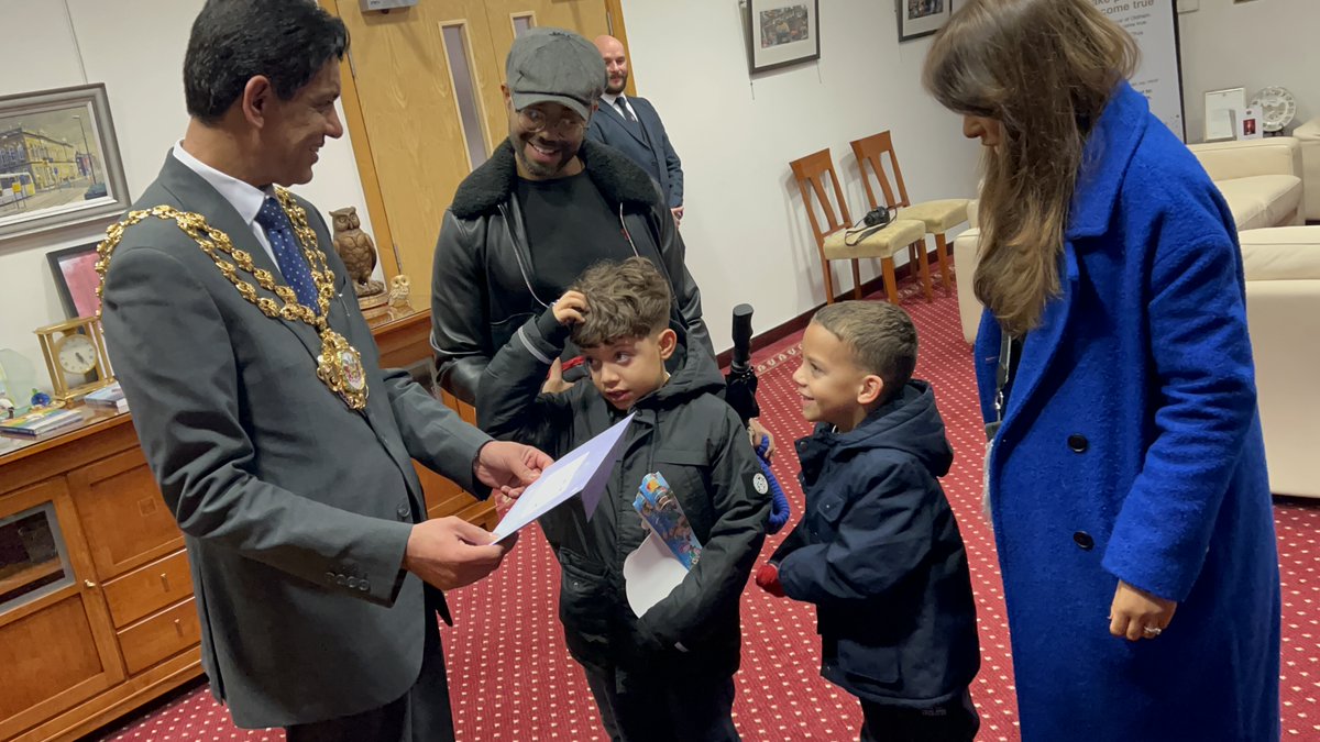 As you can see in the video, the council's involvement in this special moment cost nothing. This means the council, nor the Mayor, had any involvement in the tickets to Lapland and residents have not missed any opportunity to win tickets. #Oldham #Christmas