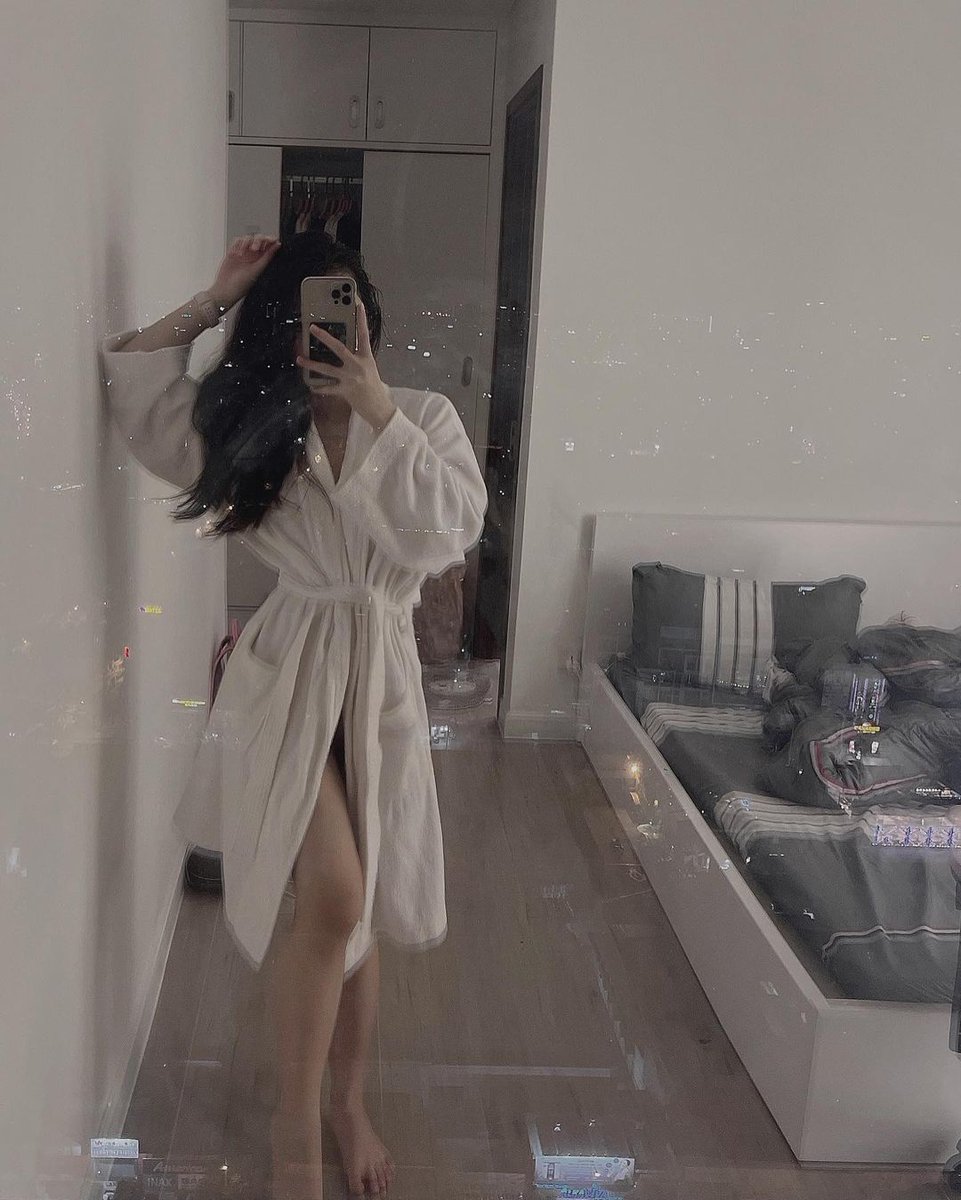 planula kankan
Xin chào! Tôi là một cô gái yêu thích thể thao và cuộc sống năng động, mong muốn tìm một người đàn ông cởi mở và sẵn sàng khám phá thế giới.