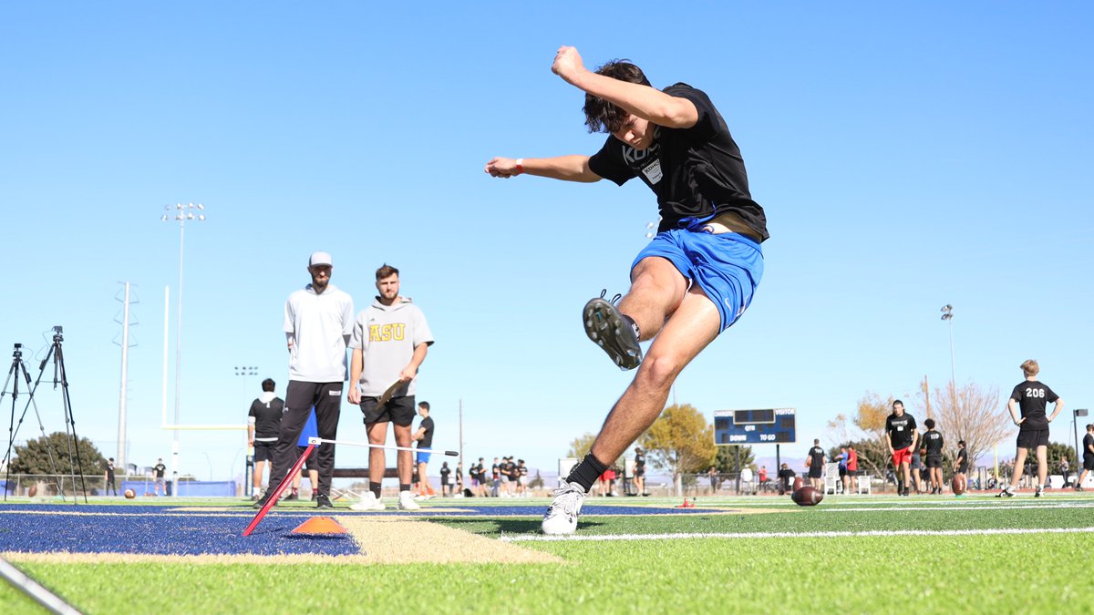 Kohl's Kicking Camps tweet media