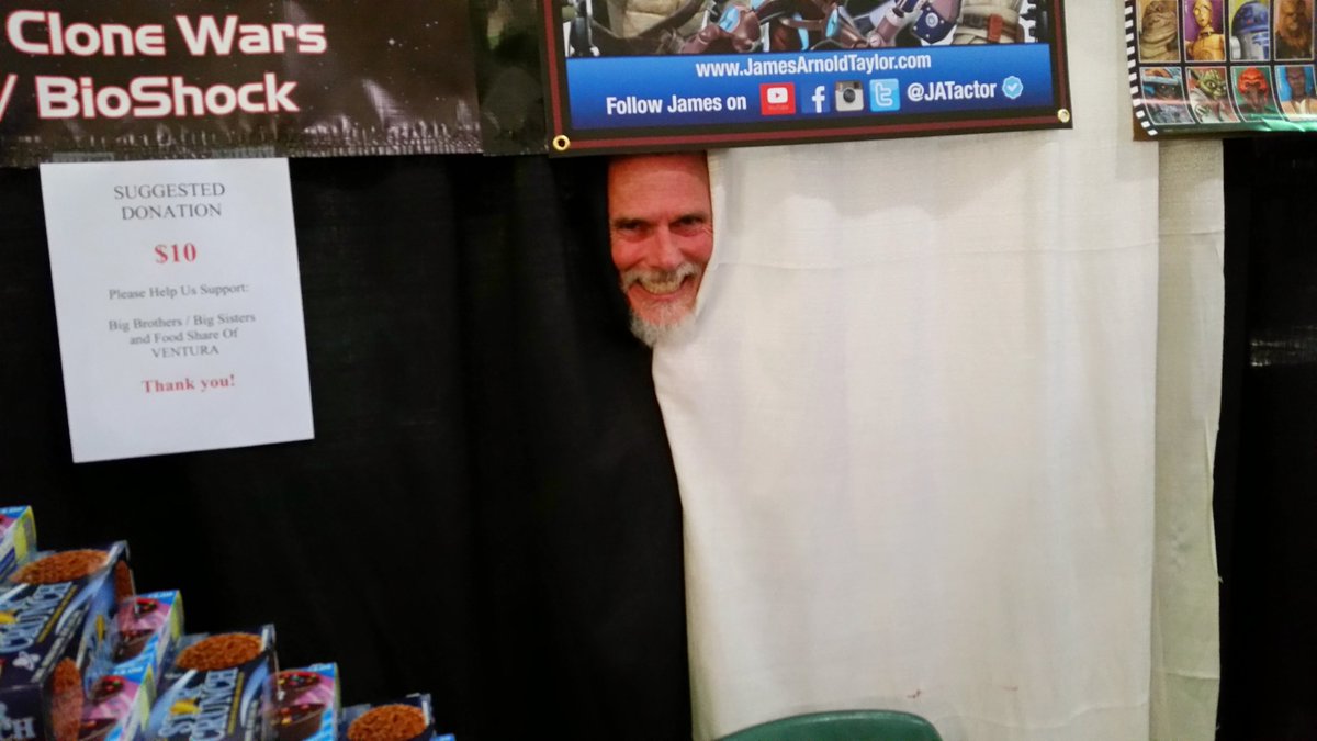 Stephen_Stanton's tweet image. #SadDay RIP Camden Toy. This is my fondest memory of Camden, sticking his head through our curtains &amp;amp; photobombing our @RFRRebelForce @LittleDebbie fundraiser event throughout the day at a comic con back in 2014! A sweet, funny guy &amp;amp; a great actor...I will truly miss him.🙏