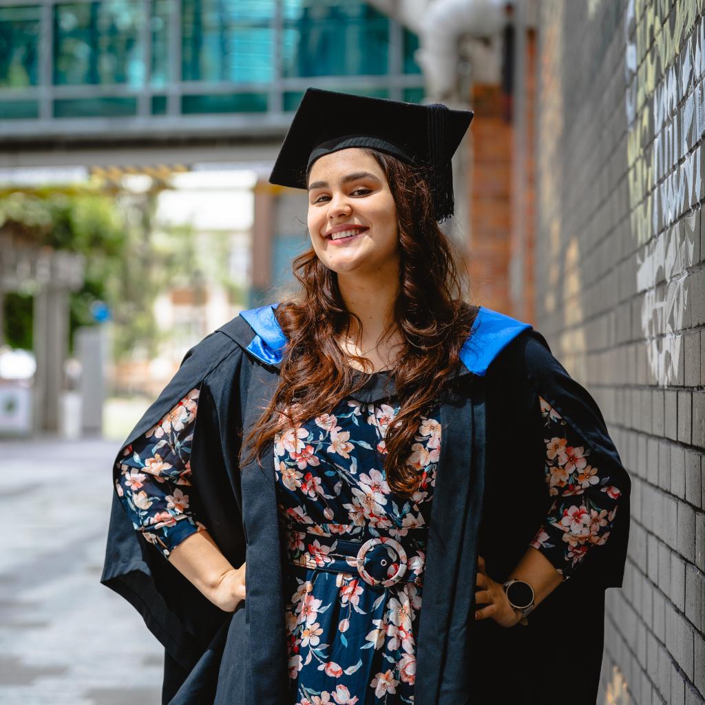 QUT's tweet photo. 🎓 Hey, QUT Grads! Your academic journey at QUT may be over, but the adventure continues! Don't let the graduation excitement fade away – update your HiQ profile with your email to stay in the loop with all the post-grad fun: https://t.co/kpqullIQax 📧✨ #QUTAlumni #QUTGrad https://t.co/bPGbeTz3Ag