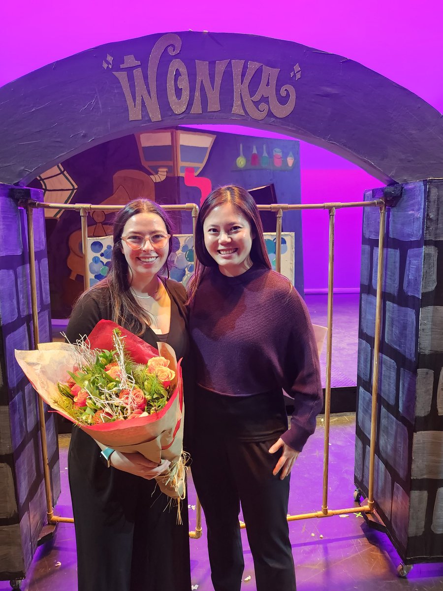 Spectacular production of 'Willy Wonka' by @westbayschool with 250+ students singing, acting, dancing, props, costumes - & sets by Ulansky family! Congratulations to Music Teacher @GibliMs & Ms. Sun! TY Parents & Staff @slater_45 @msjrichardson45 @WestVanSchools #westvaned 🍫