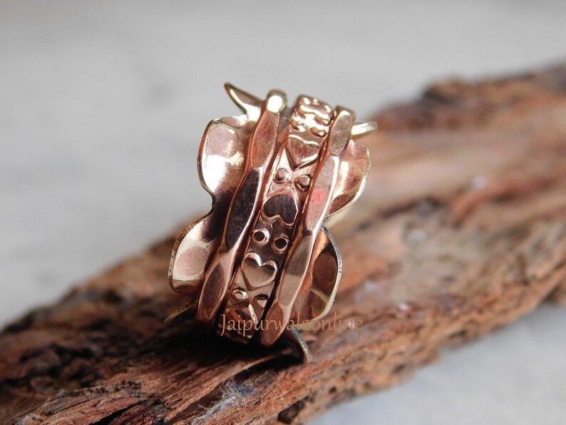 Jaipurwalastore's tweet image. jaipurwalaonline.etsy.com/listing/158656…

#Copper #Jewelry #CopperSpinnerRing #SolidCopperRing
#BohoCopperRing #Handmadering #CopperRing #MeditationRing
#CopperRings #SpinningRing #ArthritisJewelry #CopperBandRing #CopperAnxietyRing #ArthritisSpinRing #CopperCeltic