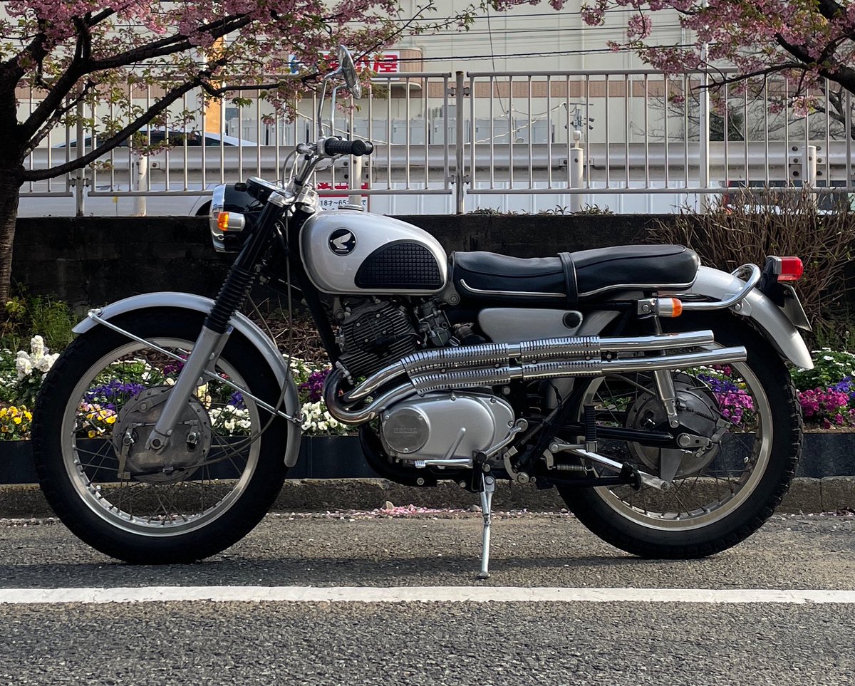 sss_hafuu's tweet photo. @seigo_asada #cl77 #forsale https://t.co/dae2MSEQpf