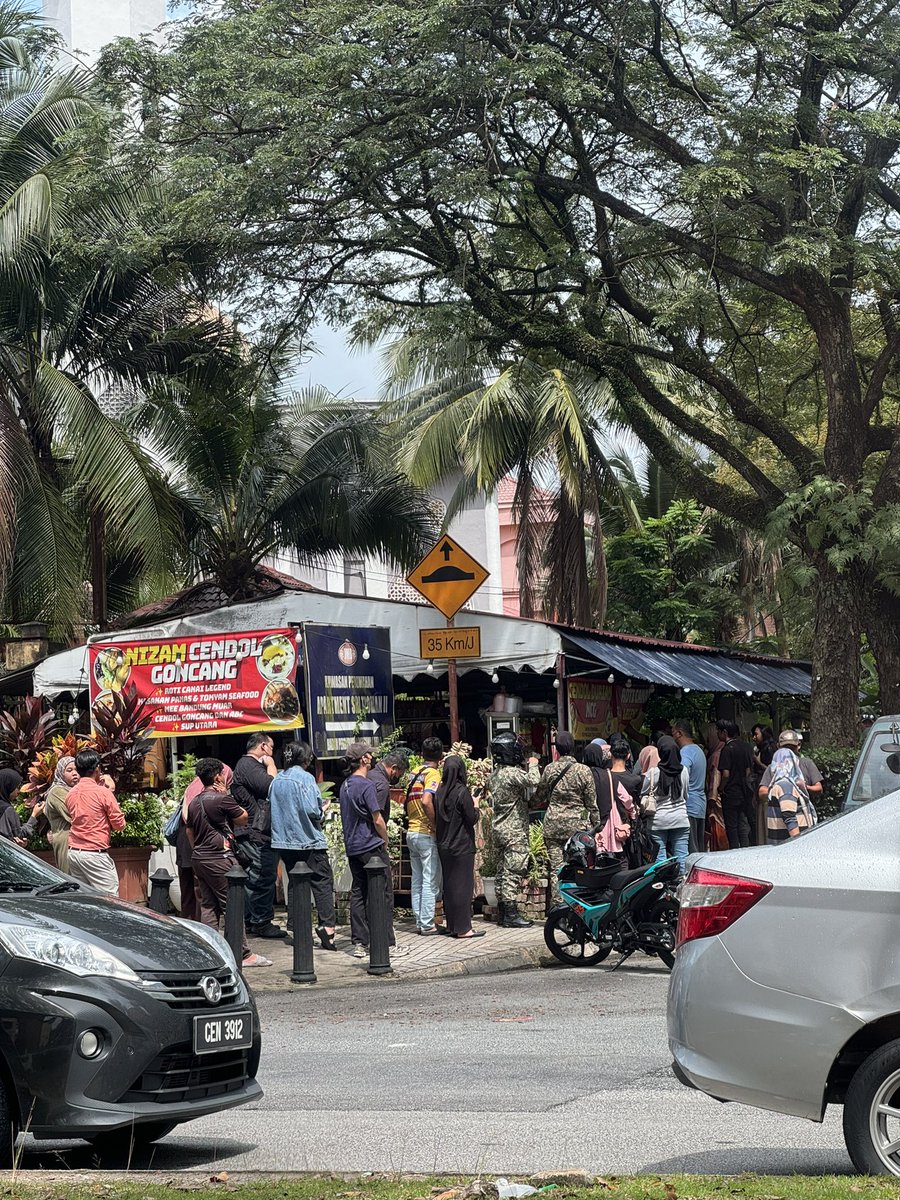 Khairulaming tweet media