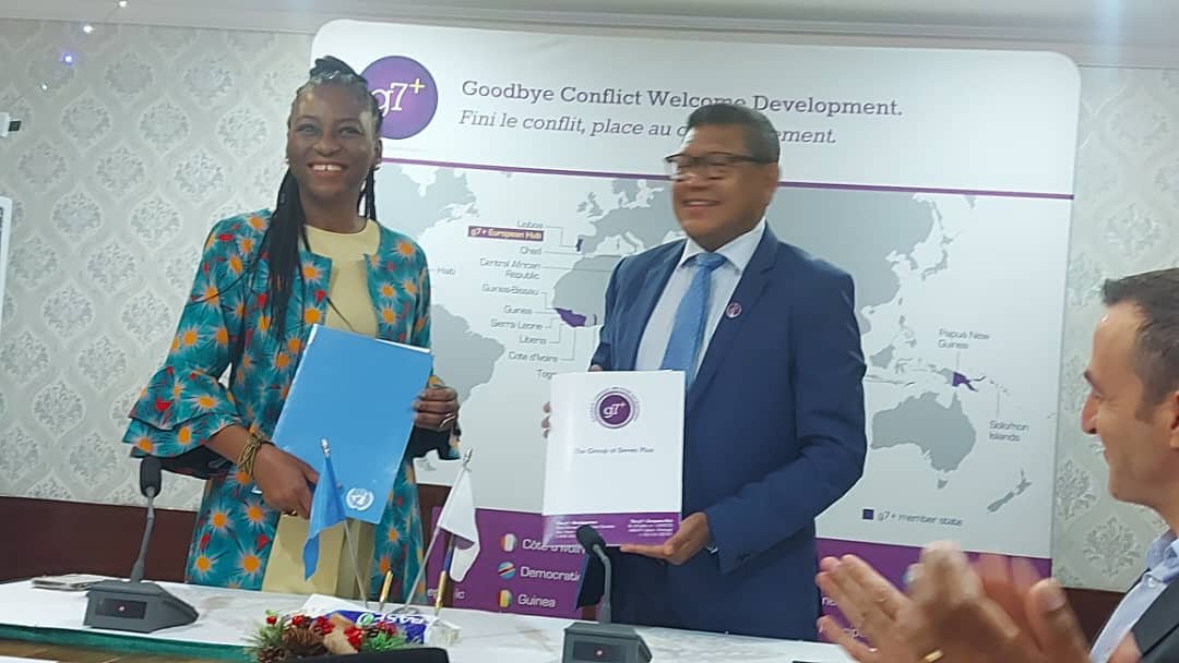 UNTimorLeste's tweet photo. 📢 Historic moment! @UNTimorLeste & @g7plus sign an MOU to bolster #TimorLeste's develpment, incl. accelerating SDGs. 🚀 "United in our joint mission, we're dedicated to building a sustainable & prosperous future for #TimorLeste!" 🌏🤝 - @FunmiB & @helcosta2323
#Partnership4Dev https://t.co/boSuwp9WqV