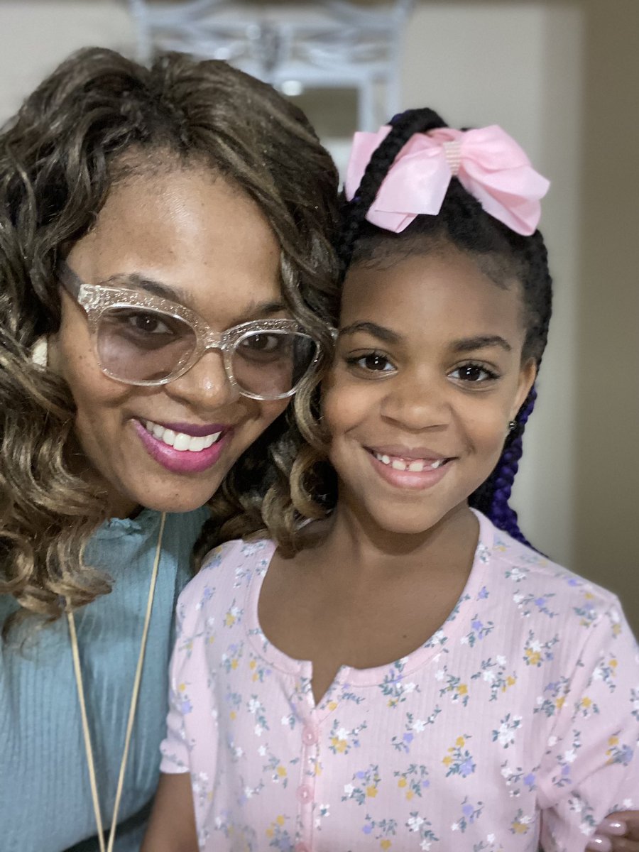 While I’m an RLA Instructional Coach at Lyles Collegiate/MS, my sweet girl attends Beaver Tech Elementary and just ROCKed her Reading CBA with a 100. Thanks for all that you do, Mrs. Brooker and the entire Beaver Community. It takes a village. ❤️#3rdGrade #GISDProudParentTeacher