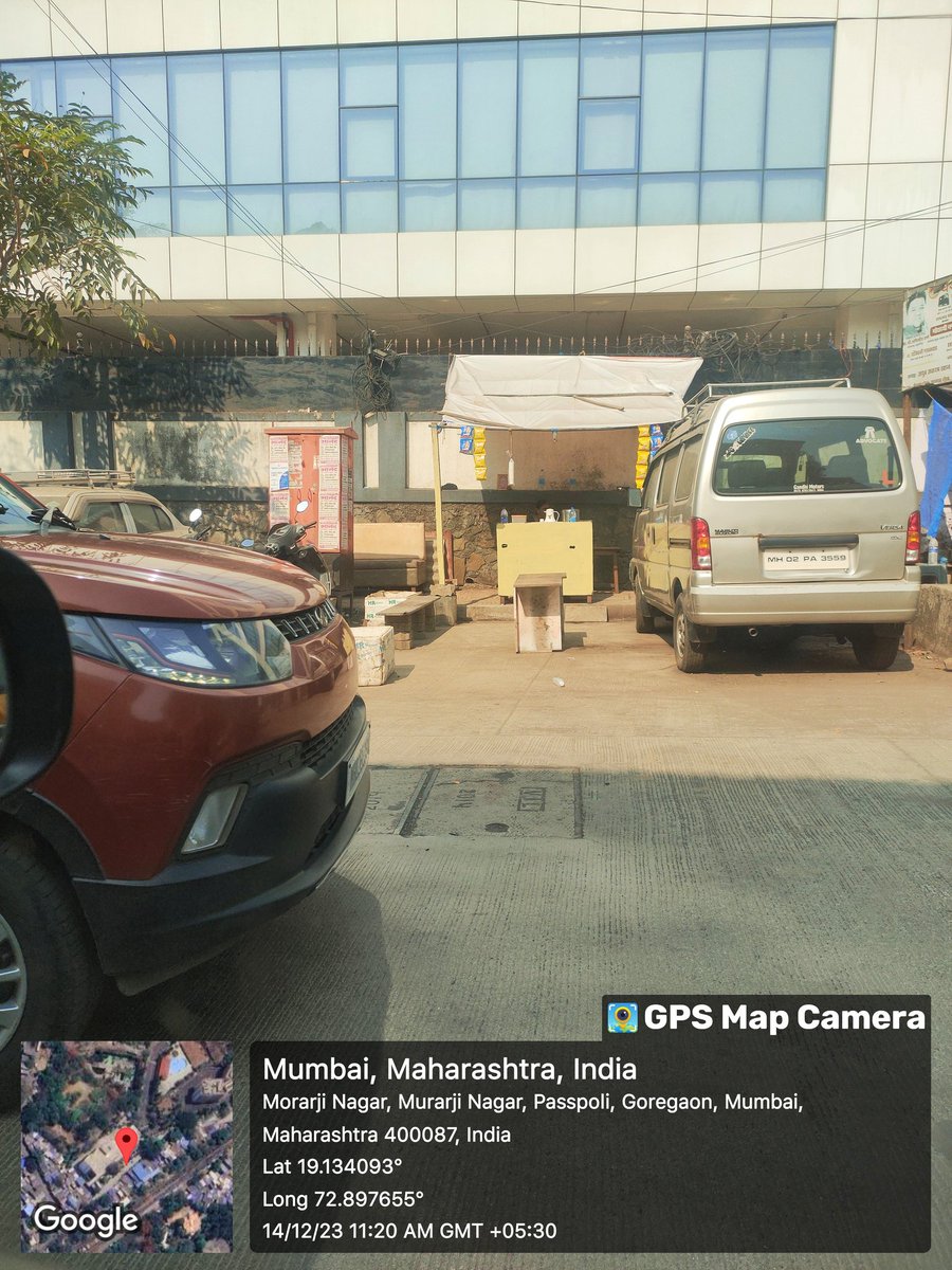 ashrafnansari's tweet photo. Public Footpath being converted into Shop. Please remove this illegal structure
@IqbalSinghChah2  @mybmc @mybmcWardS @mybmcWardS1
Location Aurum IT Park, Morarji Nagar, Powai Mumbai. Area mentioned in GPS cam Photo. Avoid encroachment of public space . A responsible citizen https://t.co/zpbxbaeteZ