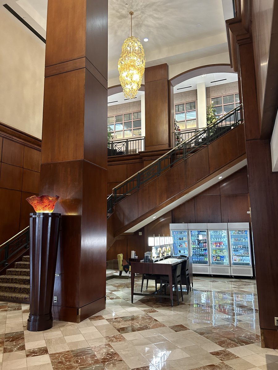 SandStar_AI's tweet image. Experience the next level of convenience at Hilton Charlotte! 🏨 We&apos;re thrilled to bring our AI-powered Smart Kiosks to Hilton&apos;s stylish lobby, offering guests 24/7 access to what they need instantly.#SandStar #Smartkiosk