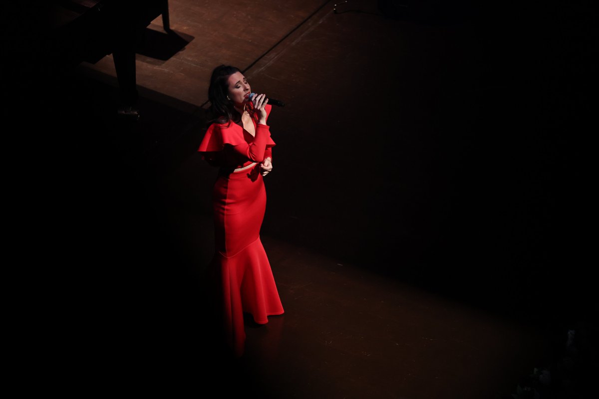 apfsocial's tweet photo. 23. Uluslararası Antalya Piyano Festivali'nin 3. Gününde Queenz of Piano’nun olağanüstü enerjisi tüm salonu sardı…
#23UluslararasıAntalyaPiyanoFestivali #APF23 #Antalya #piano https://t.co/zTSI1GTd3r