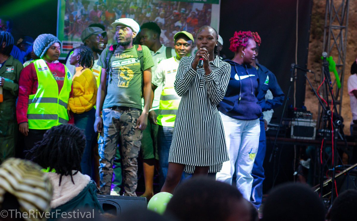 Mathare_Roots's tweet image. Here is a glimpse of how things went during the &quot;Let the River Flow Concert&quot;  held on 12 Dec at the Mathare Community Park. 

The event aimed at raising awareness and mobilizing the community to support Mathare River Rehabilitation. @MathareSJustice 

📸Sam Djorou
