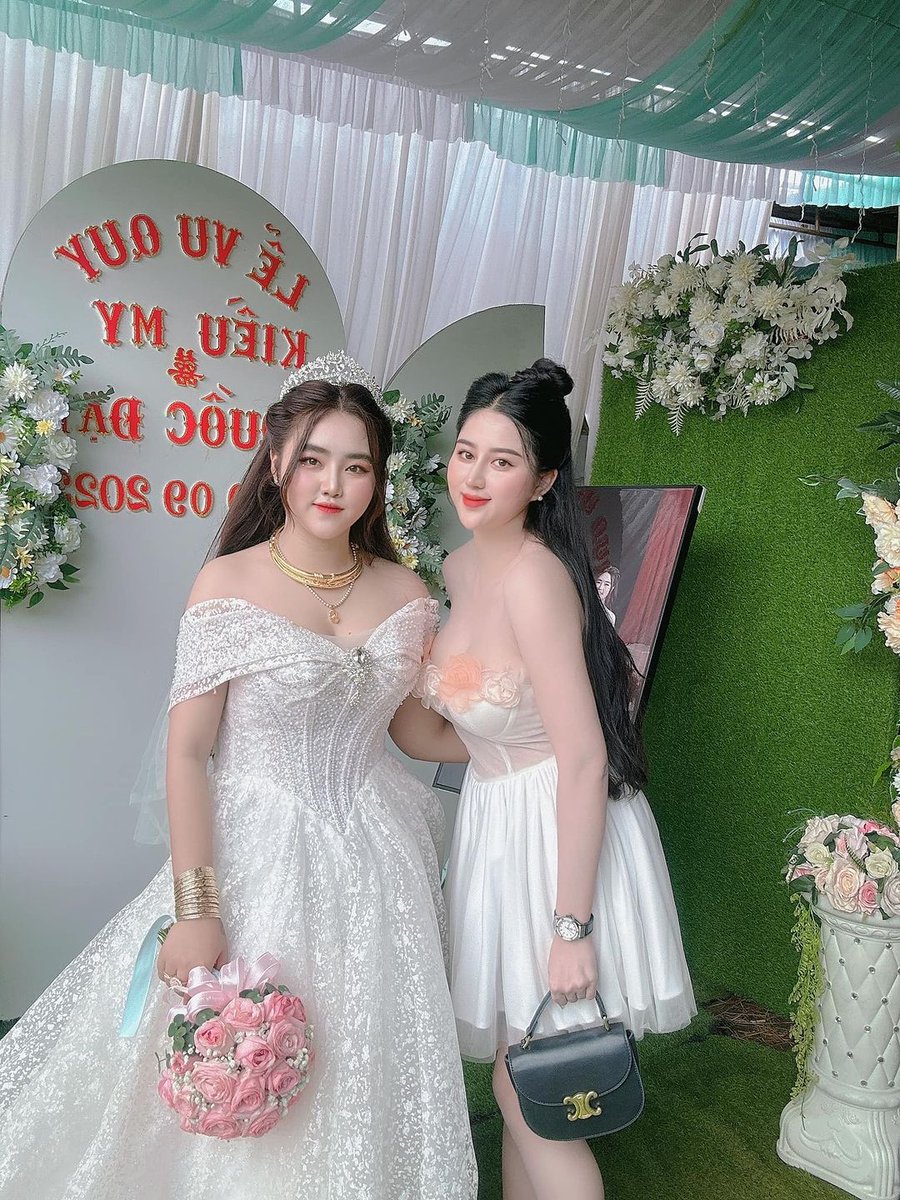 briefness lecturee
Mình là mộtngười yêu thích thể thao bóng rổ, muốn tìm một người bạn nam đồng đội để cùng nhau chơi bóng và ghi điểm.