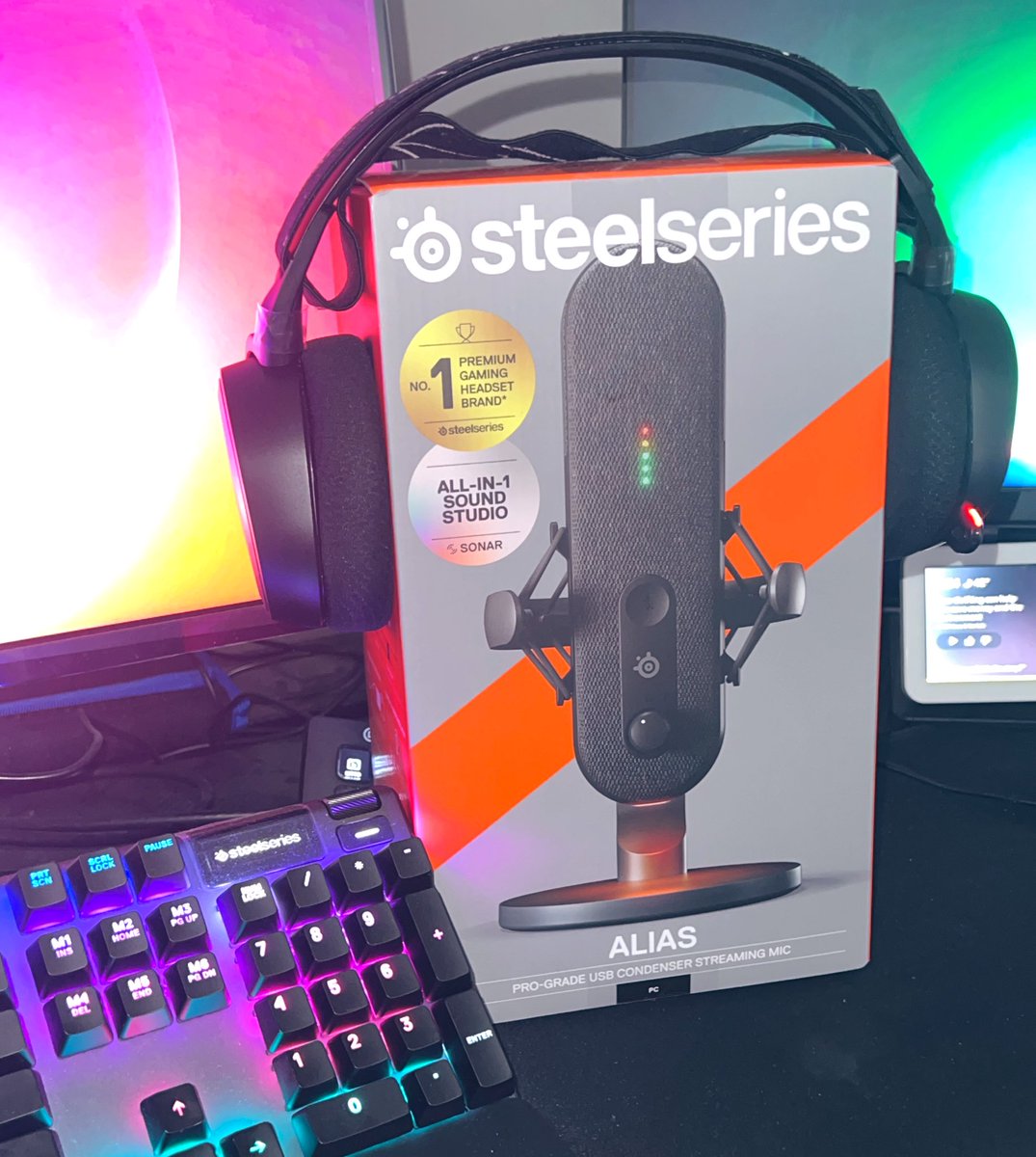 ShowIsMe's tweet photo. #Steelseries collection getting kinda nice outchea!! https://t.co/NJkhBtvAuc