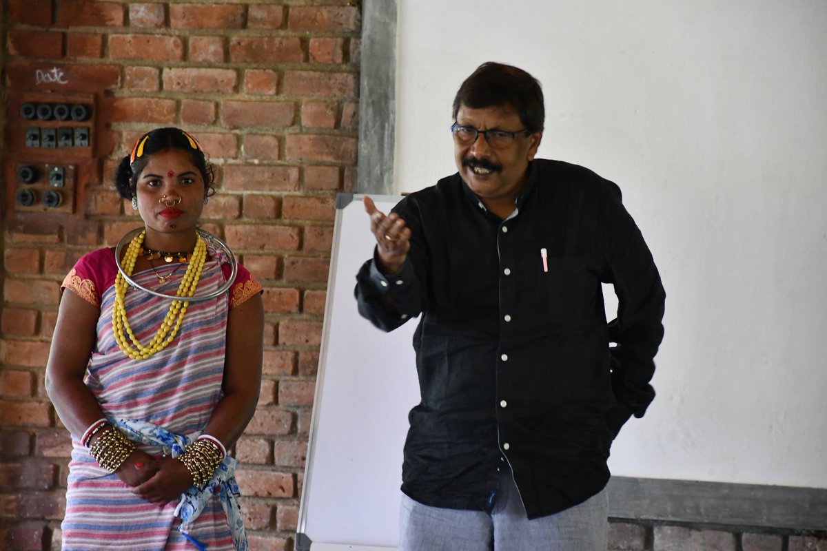 spreadkoraput's tweet photo. #commons#climate change#Gender. Gadba women presented mapping of commons. Resources from commons depleting . Community meet of Partners ASAR,Bangalore. https://t.co/9MqUOA41dd