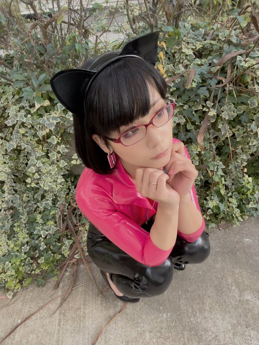 お散歩ねこちゃん🐈&zwj;⬛ ゴム&rarr; @KurageKidO https://t.co/dc20D2Sovq<a class="tags" target="_blank" title="On Twitter" href="/?out=eyJ0eXAiOiJKV1QiLCJhbGciOiJIUzUxMiJ9.eyJpYXQiOjE3MjczMjc2NTAsImlzcyI6InR3cG9ybnN0YXJzLmNvbSIsIm5iZiI6MTcyNzMyNzY1MCwiZXhwIjoxNzU4ODYzNjUwLCJyZWRpcmVjdF91cmwiOiJodHRwczovL3R3aXR0ZXIuY29tL0t1cmFnZUtpZE8ifQ.6bRx0uxGKPsH1Fo3W_VtMeMgWjii-FAuoTloetPmnE7OxYBjEGSFWJps_dubpP__fbTKonvdCYr6sEkeeN8rQg">@KurageKidO</a>