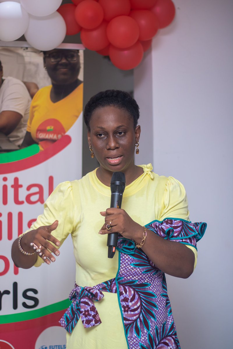 ghanacodeclub's tweet photo. It was a great honor to welcome distinguished guests, including our board member and guest of honor, @ethelcofie to officially open the Hopper Dean AI and Innovation Center in Kwabenya, Accra. This hub  thrives for excellence and transformative innovation! #ghanacodeclub https://t.co/jicSTHpQEv