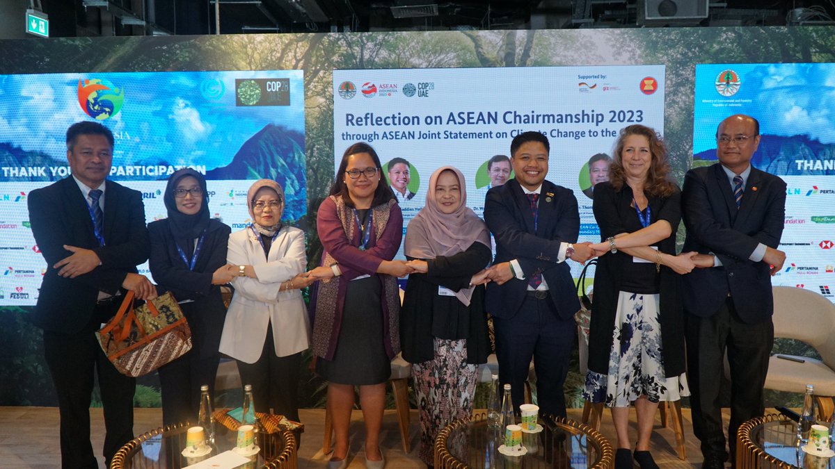 COP 28 has ended. 🌴
HSF Indonesia supported the 🇮🇩 Ministry of Environment and Forestry during this conference &amp; in advance with the preparation of the ASEAN Joint Statement on Climate Change.
For more info see instagram.com/p/C0tHiV-yZqC/…