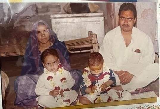 ज़मीन से आसमान तक,,एक कार्यकर्ता,,
<a href="/AmitShah/">Amit Shah</a> <a href="/narendramodi/">Narendra Modi</a> <a href="/rshuklabjp/">Rajendra Shukla</a> <a href="/GyaneshwarBJP/">Gyaneshwar Patil BJP</a>