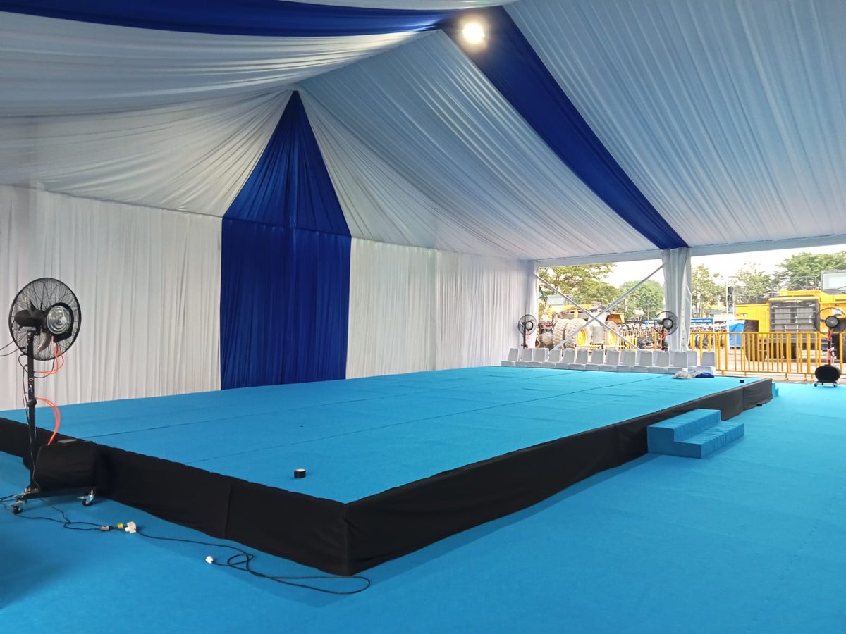 suryajayaevent1's tweet image. DISEWAKAN PANGGUNG UKURAN BISA MENYESUAIKAN SIAP KIRIM BENDA TANGERANG. 

Untuk infomasi lebih lanjut bisa menghubungi nomor dibawah ini via wa atau sms : 082181181975 ( mita ) 081317490812 ( fanny )
#sewapanggung #panggung #disewakanpanggung