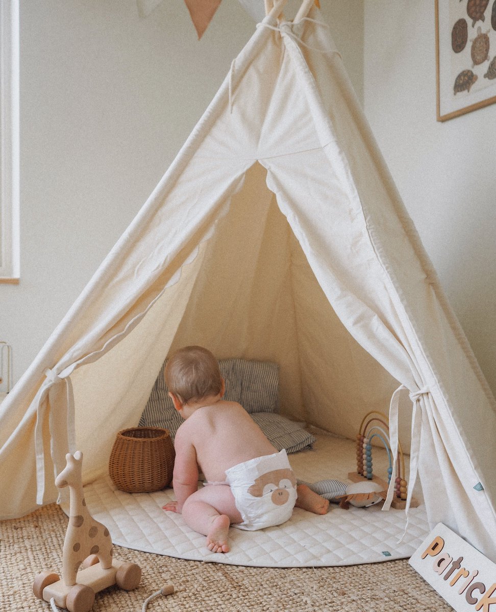 Kit & Kin tweet media