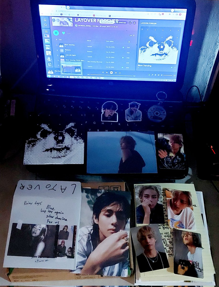 alle_symthv's tweet image. Yeaaaay udah dateng semua🤩🤩🤩
Penyemangat krn ditinggal wamil ayang #Taehyung
Makasih banyak banyak kak @MeRa_THV517 GBU always 💜💜💜