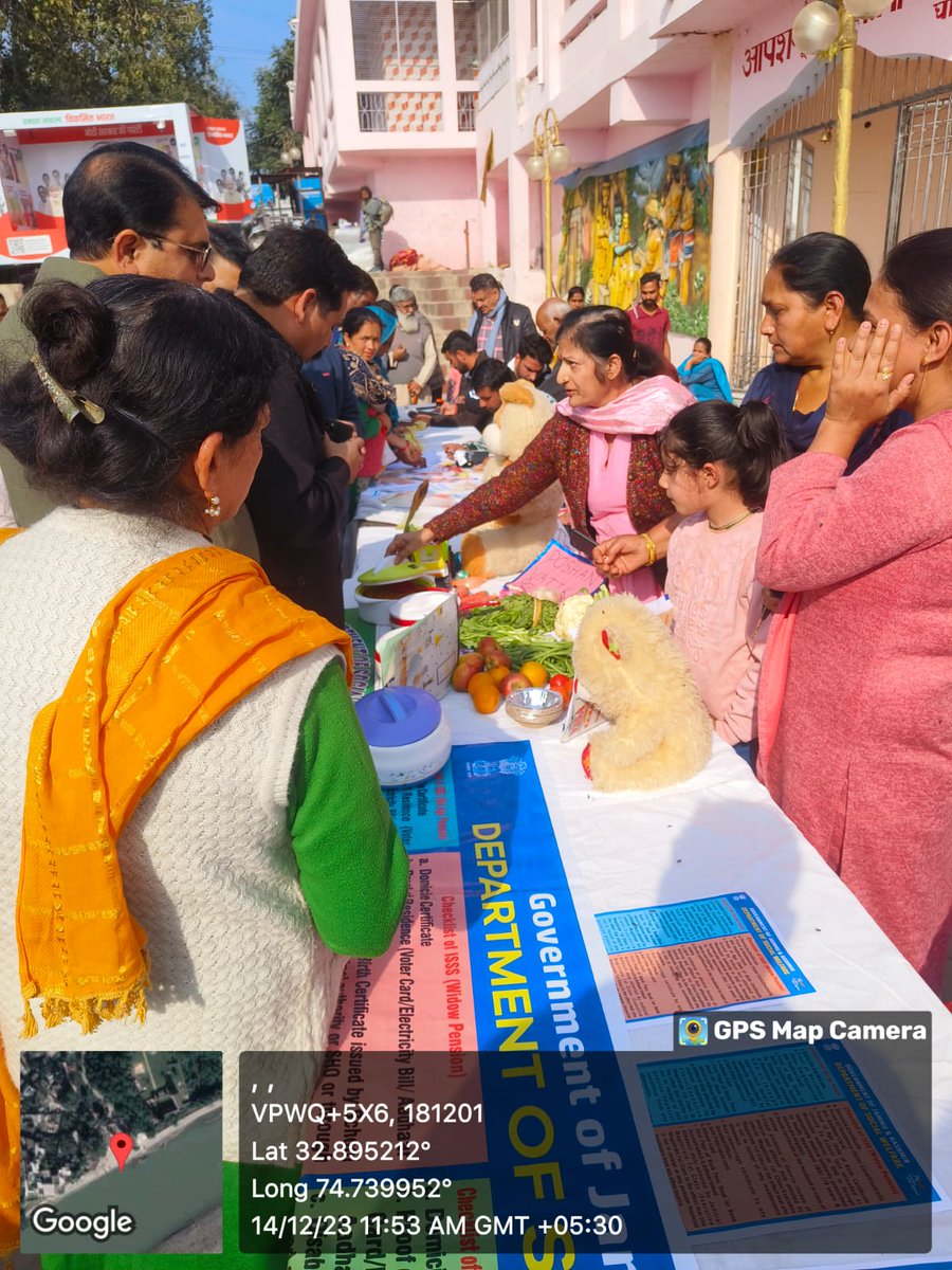 MCommitttee2's tweet image. Viksit Bharat Sankalp Yatra in M.C Akhnoor 
@NULM_MoHUA
@JammuUlb 
@dmjammuofficial 
@md_sbm 
#ViksitBharatSanklapYatra
@md_sbm