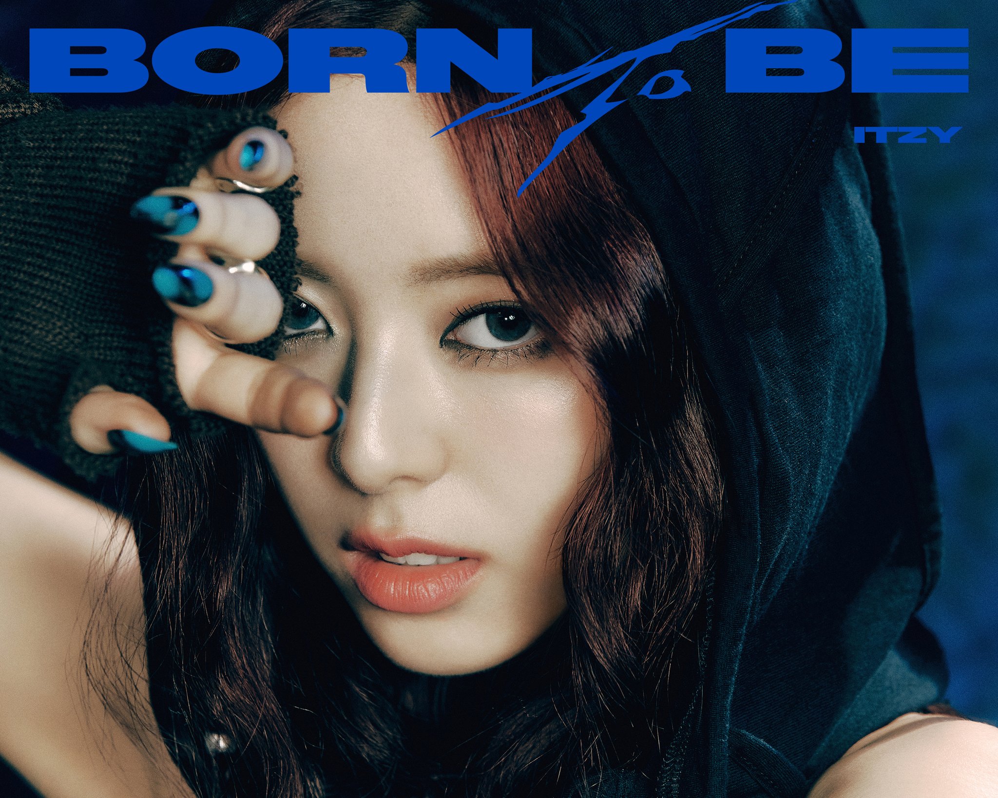 ITZY born to be リュジン ユナ ユニット 特典 トレカ - メルカリ