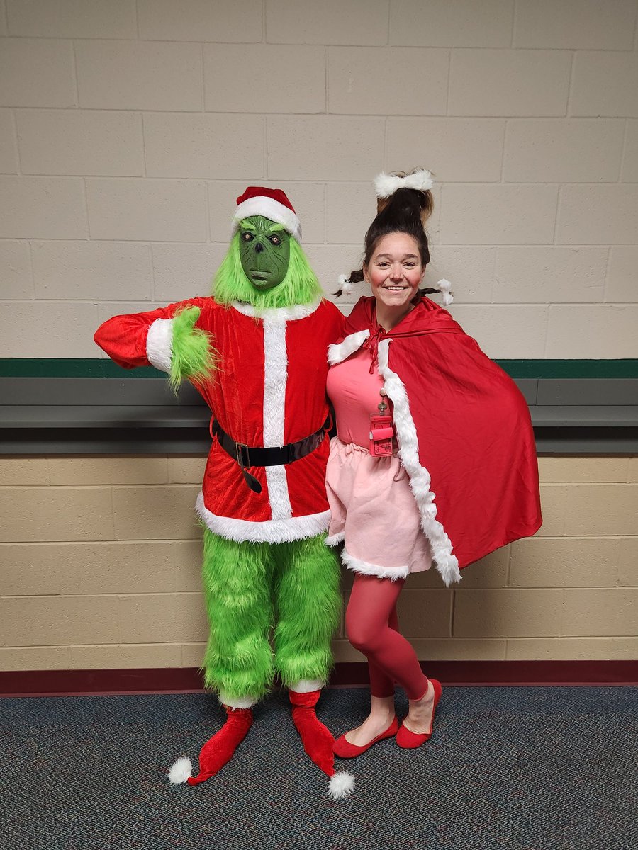The Grinch and Cindy Lou Who showed up <a href="/kahlams/">Kahla Middle School</a> on Grinch Day #EveryKnightEveryDay