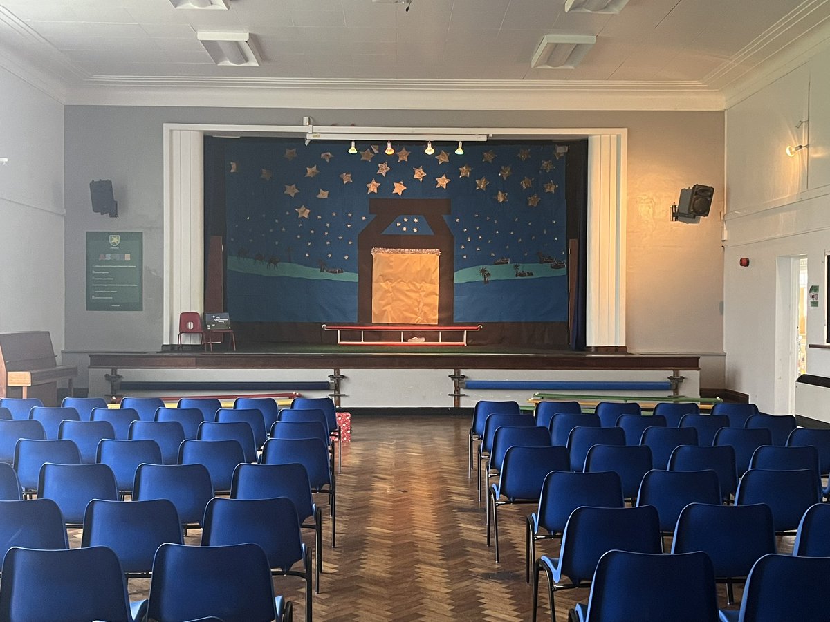Portland_School's tweet photo. The stage is set for Year 2’s nativity this afternoon for parents/carers! The children have been rehearsing daily and are super excited to perform on stage #ASPIRE #Portland5 https://t.co/ojOyVrfOeM
