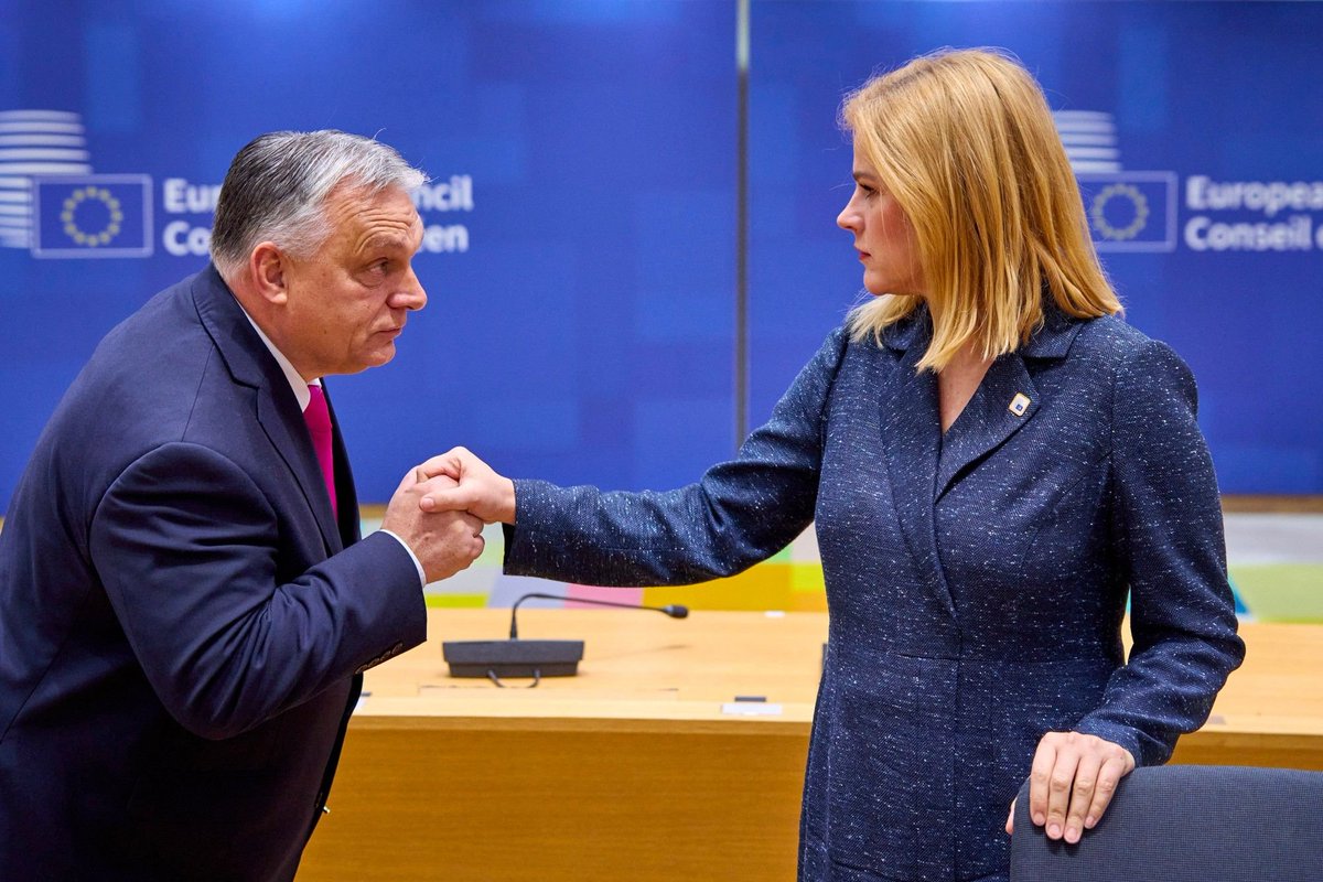 'If looks could kill or Latvian and Hungarian prime ministers meeting in Brussels' Oil on canvas, 2023