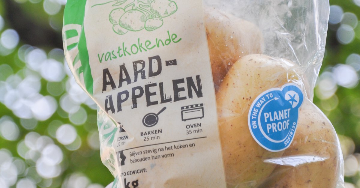 Producenten willen hun artikelen laten opvallen door een aantrekkelijke verpakking en maken daarbij gebruik van kleur en logo’s. Hoe weet je of een keurmerk of logo met een duurzaamheidsclaim echt ergens voor staat? 🔗smk.nl/nieuws/bepaal-…