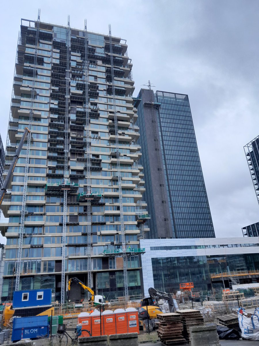 Woontoren Y-vie <a href="/amsterdam_ij/">amsterdam-ij.nl</a> <a href="/teamVarch/">Team V Architecture</a> @ hoogbouw