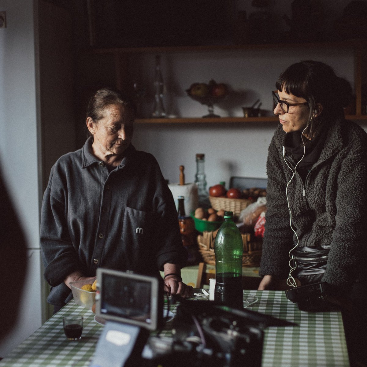 LaPalmaFilm's tweet photo. | RODADO EN LA PALMA |

🎞 "LA HOJARASCA", la primera cinta dirigida por una canaria que compite en la @berlinale , es la ópera prima de la directora Macu Machín, producida por la productora canaria @elviajefilms 🎥
@LaPalmaFilm @CabLaPalma @sodepal @visitalapalma #cine #lapalma https://t.co/EviPW569sl