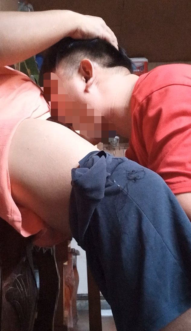 titododz's tweet photo. After ni bunso, si kuya naman daw nya dedede https://t.co/X3lOk7qMro