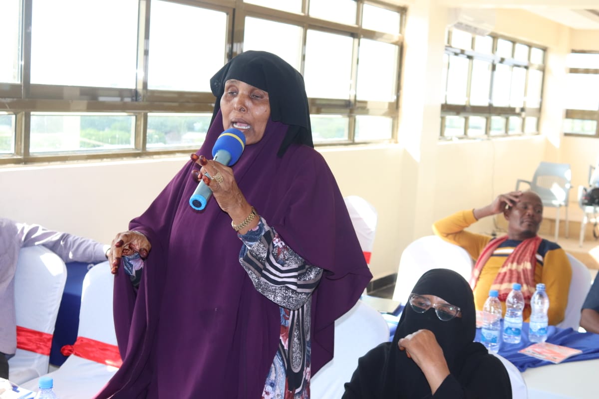 CBCResilience's tweet photo. Today & tomorrow, Mandera becomes the epicenter of cross-border #collaboration! @RACIDAofficial & @ICPALD lead the way in finalizing #ResiliencePriorities. Communities, govt & organizations unite for a stronger future. #BuildingResilience #CrossBorderPartnerships #ManderaCluster! https://t.co/e1IALa3NZM
