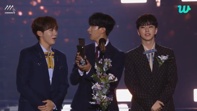 sounds_of_cheol's tweet image. SEVENTEEN BSS won Daesang "Performance of the year" at the 2023 AAA 🏆

congrats boys @pledis_17 👏🥹