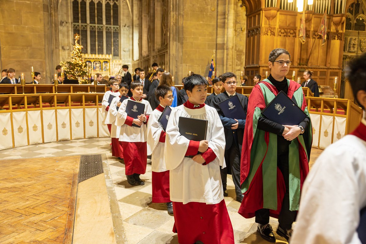 oldwarwickians's tweet photo. Lovely to see OWs @WarwickSchool's Service of Nine Lessons and Carols in St Mary's Church on Tuesday. A special thank you to Jim Button, OWA President 2023, who gave one of the readings. Hope everybody enjoyed the event - and the mince pies and mulled wine! https://t.co/rcrOTNWqkI