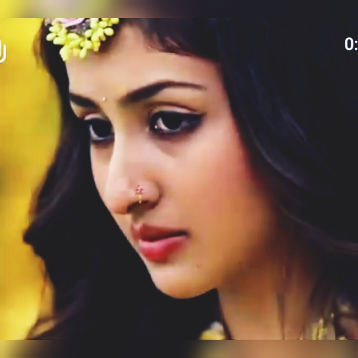 Beauty At It's Peak😍💛🔥

Her Mesmerizing Eyes😫👌🔥

#AnchalSahu #Parineetii