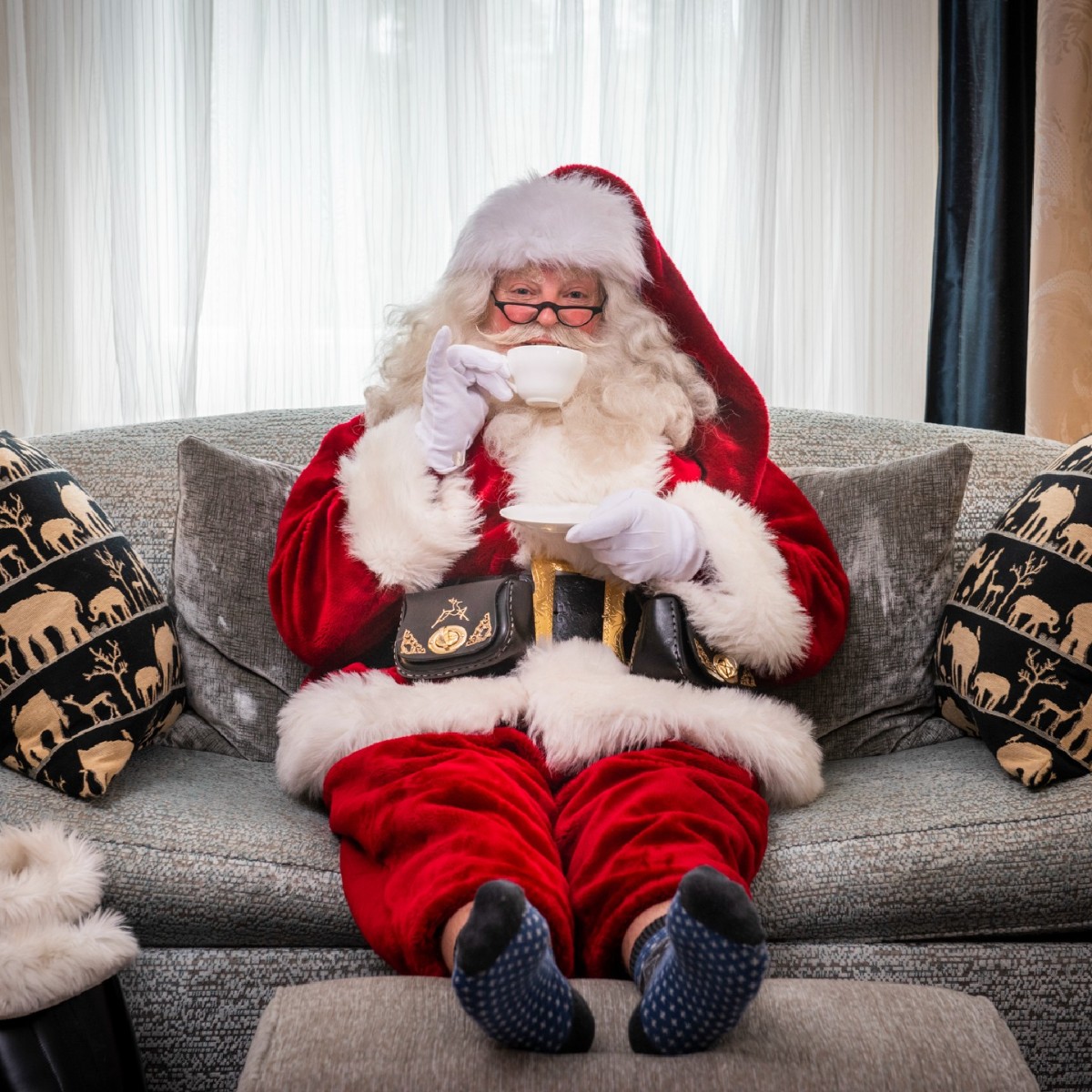 Seek Christmas adventure in the heart of London and join us for a family inspired festive takeover or a cosy night stay for two. Even Santa needs a break before the busy Christmas season! 🎅 #TheLandmarkLondon #LeadingHotelsOfTheWorld #Christmas #Festive #London